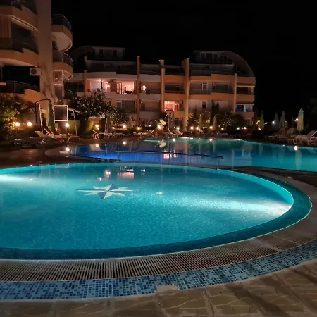 Лъки ,Апартемант В Равда С Две Спални До Плажа Apartment Ravda